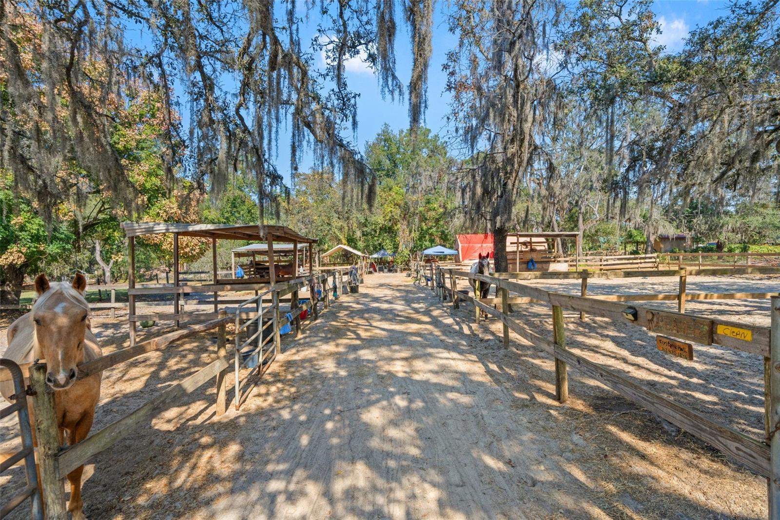 GULF COAST ACRES UNIT - Residential