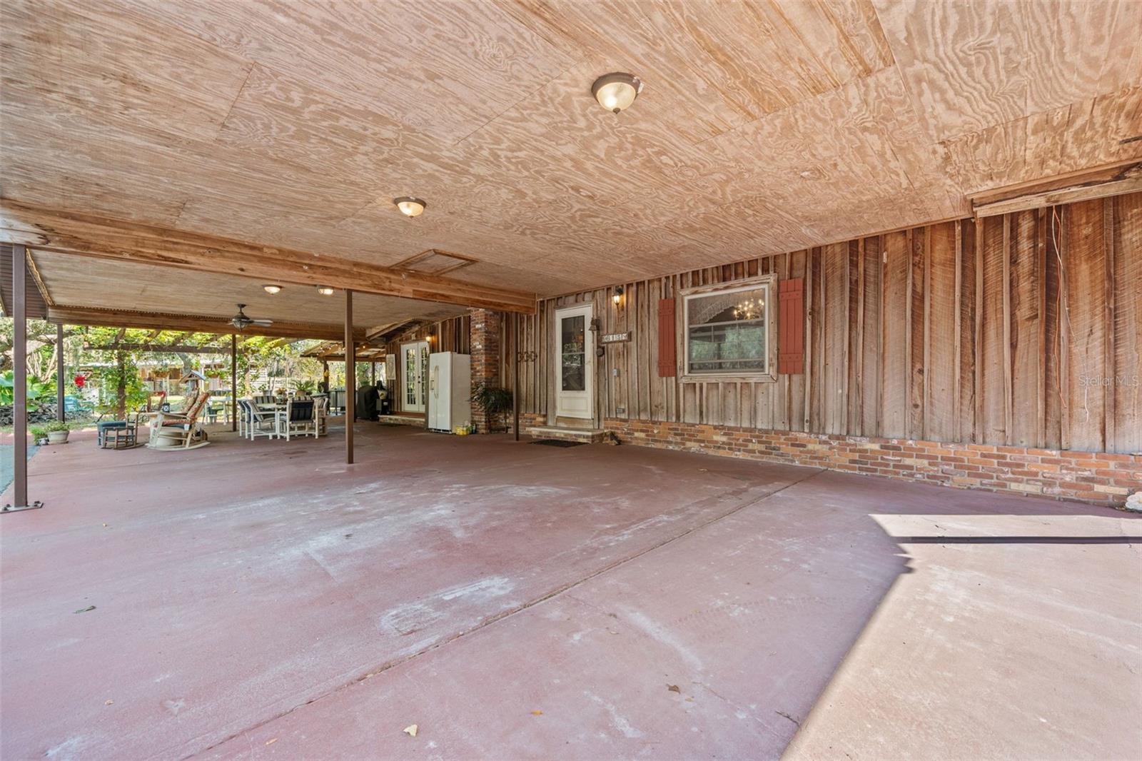 GULF COAST ACRES UNIT - Residential