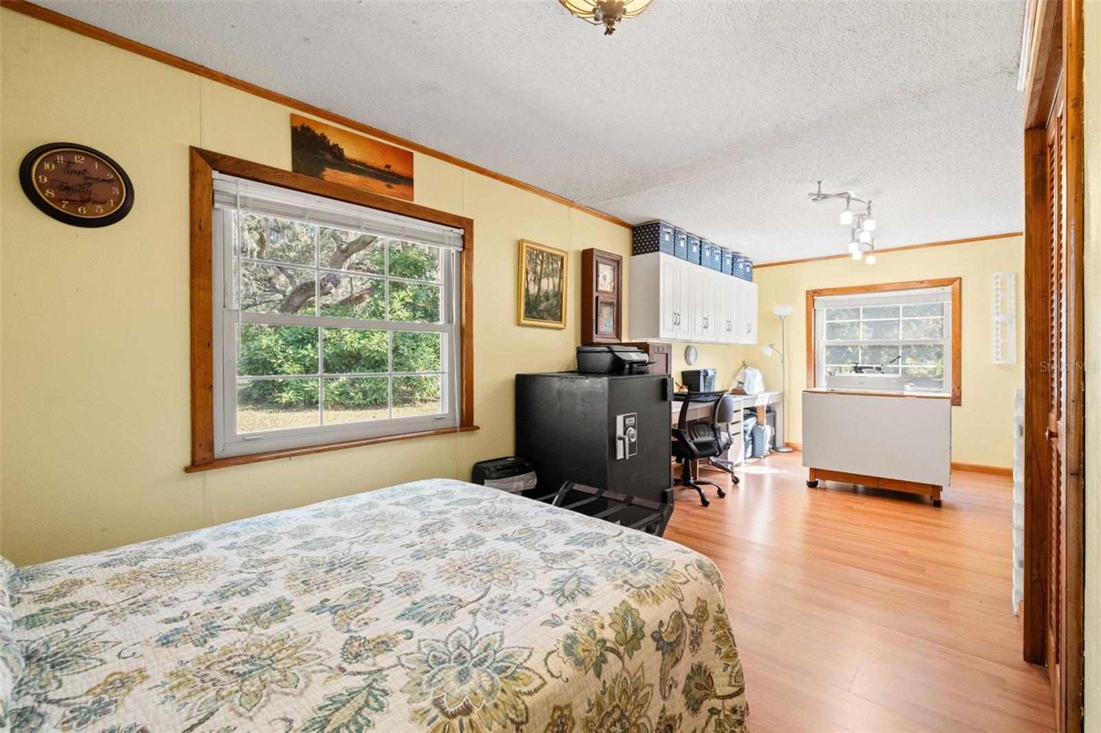 GULF COAST ACRES UNIT - Residential