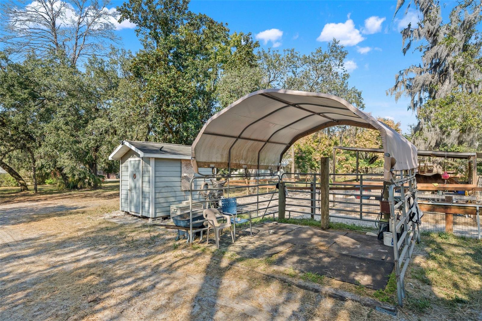 GULF COAST ACRES UNIT - Residential