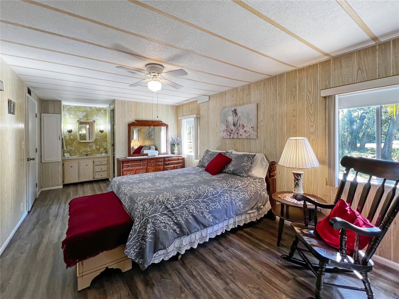 GULF COAST ACRES UNIT - Residential
