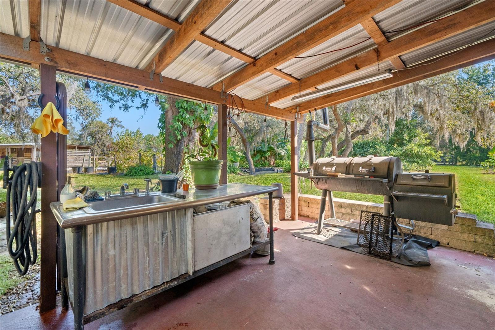 GULF COAST ACRES UNIT - Residential