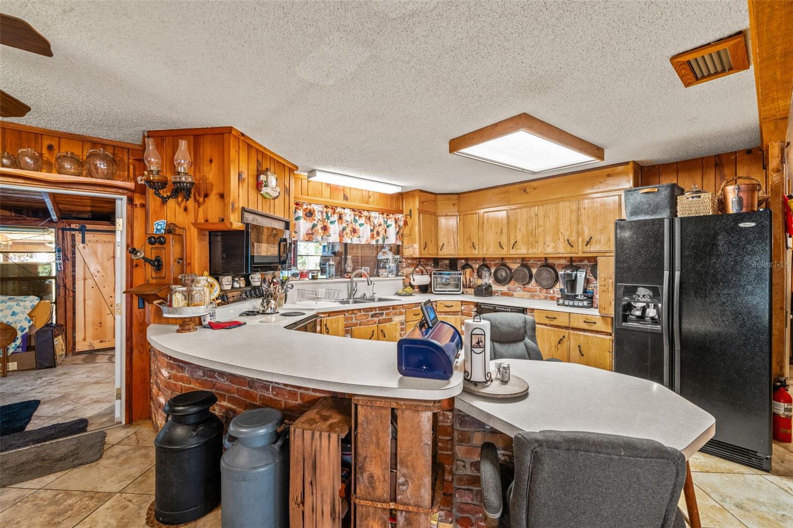 GULF COAST ACRES UNIT - Residential