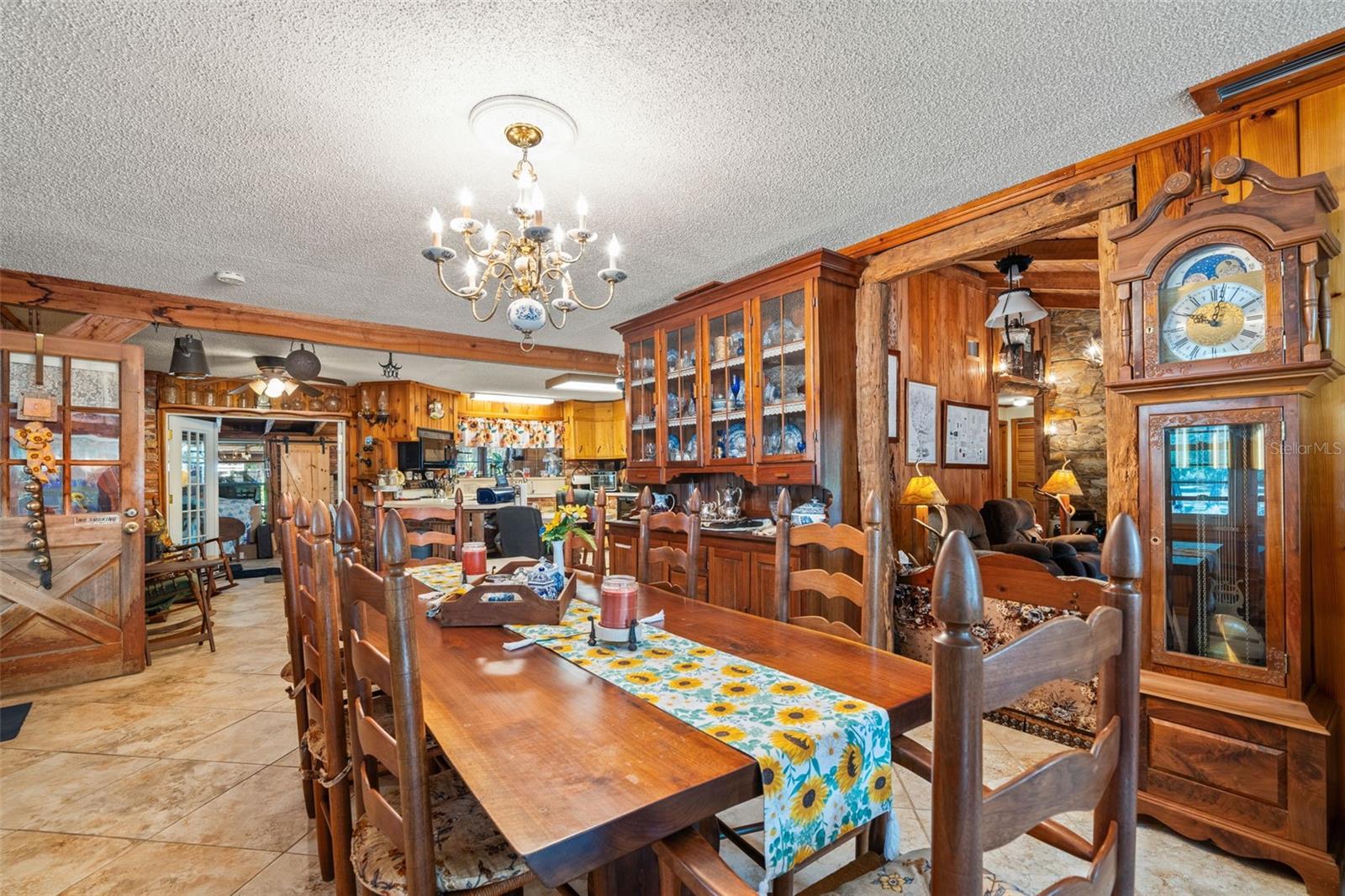 GULF COAST ACRES UNIT - Residential