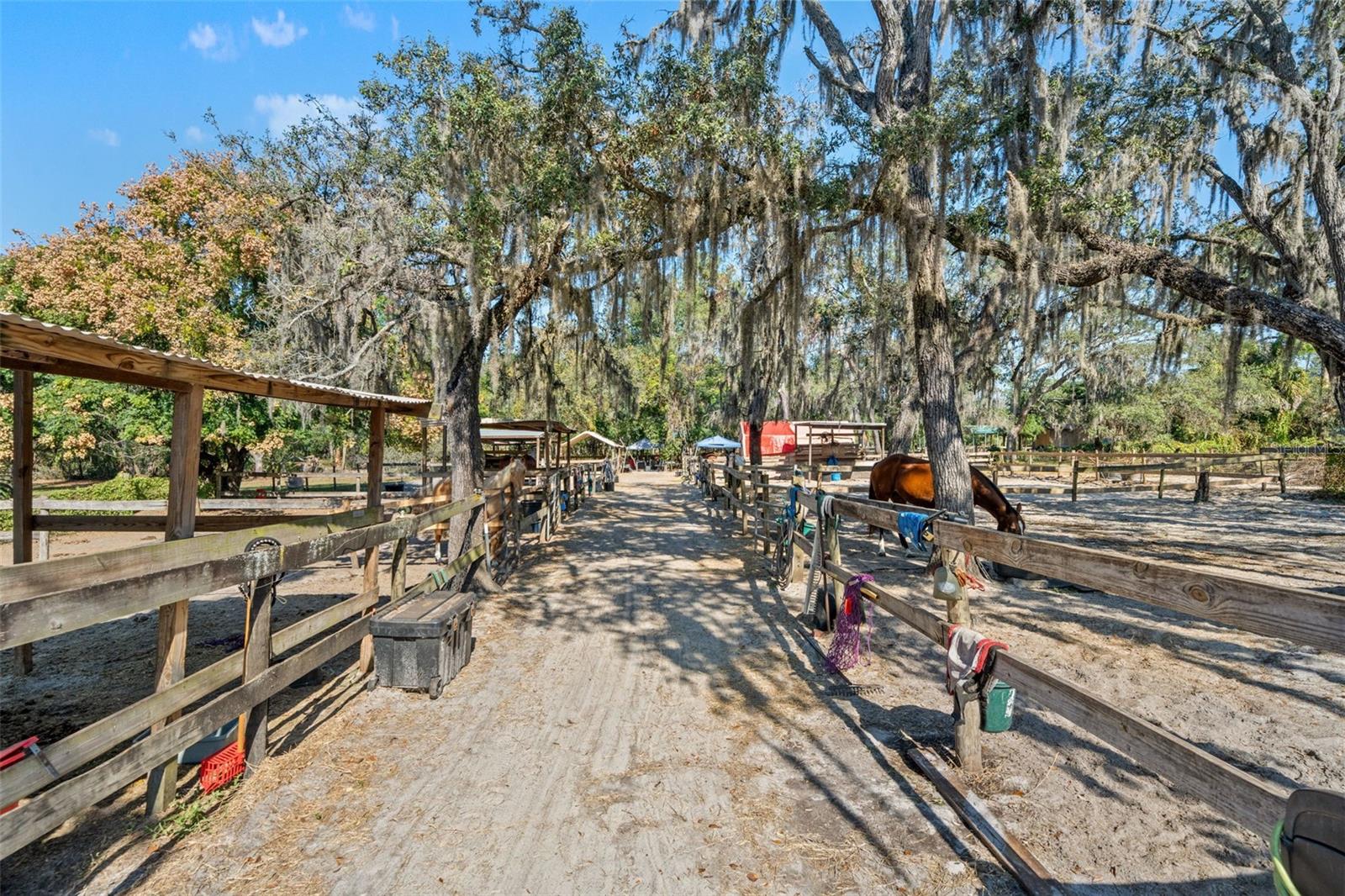 GULF COAST ACRES UNIT - Residential