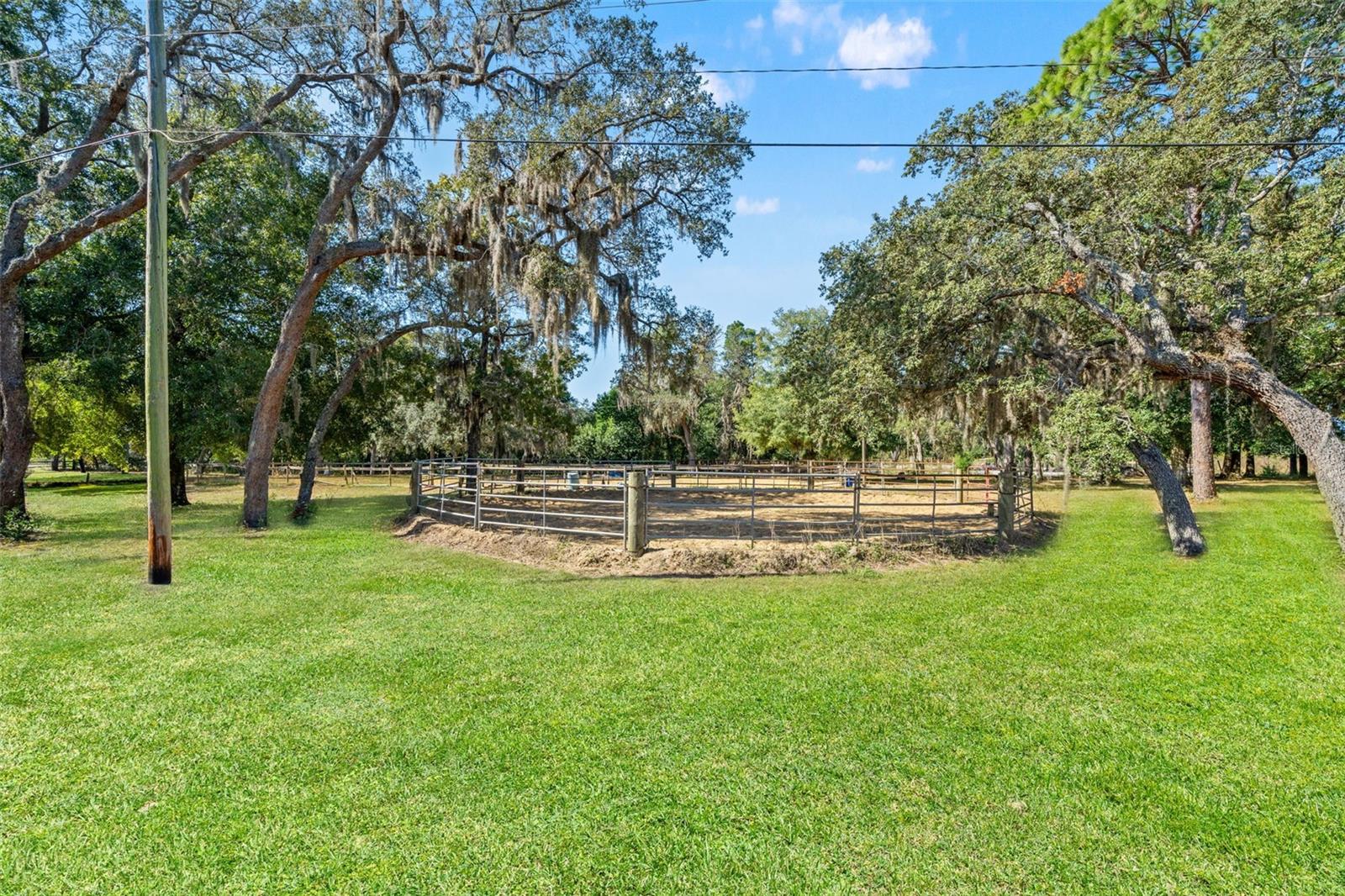 GULF COAST ACRES UNIT - Residential