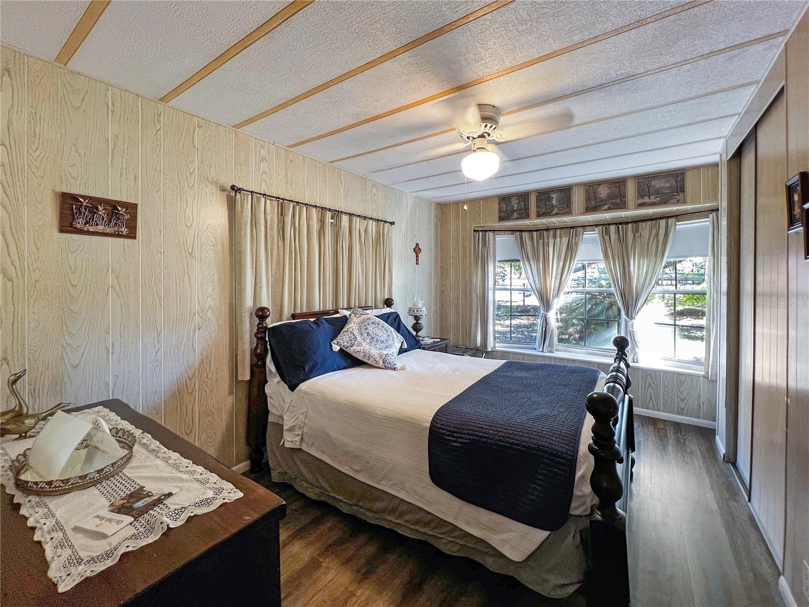 GULF COAST ACRES UNIT - Residential