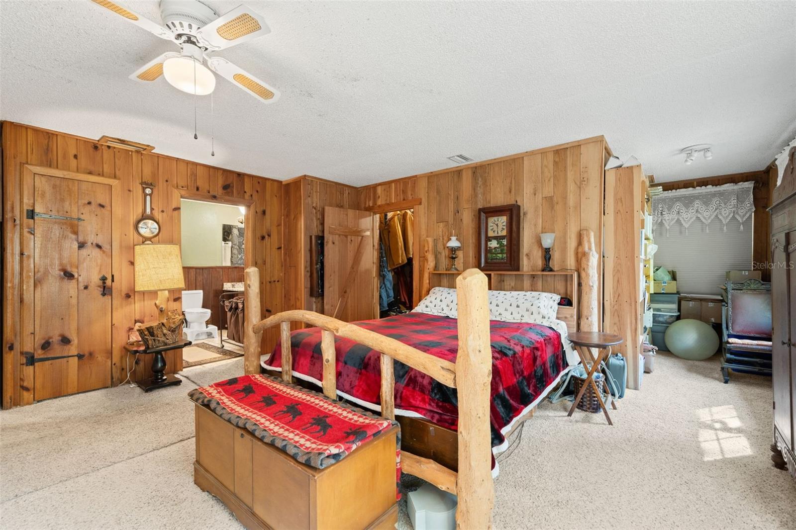 GULF COAST ACRES UNIT - Residential