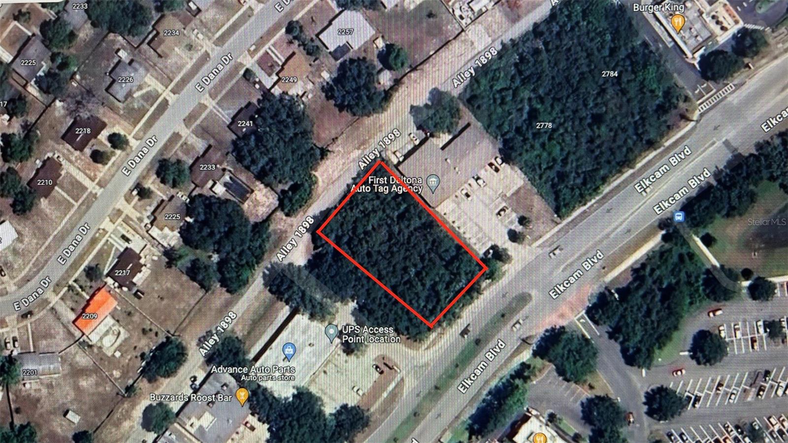 DELTONA LAKES UNIT 74 - Land