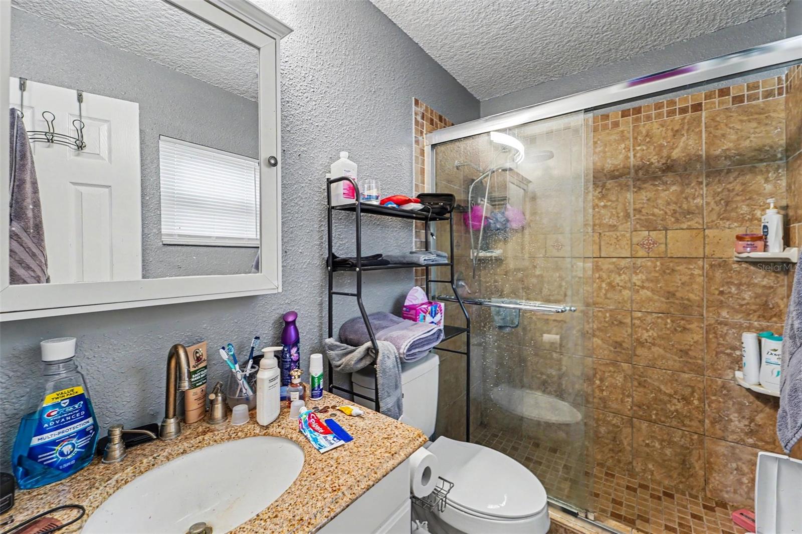 HILL N DALE UNIT 1 - Residential
