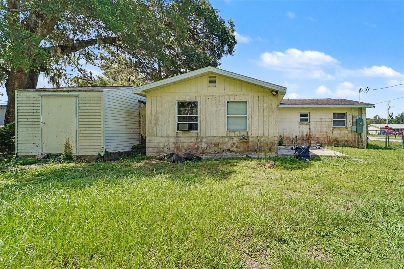 HILL N DALE UNIT 1 - Residential