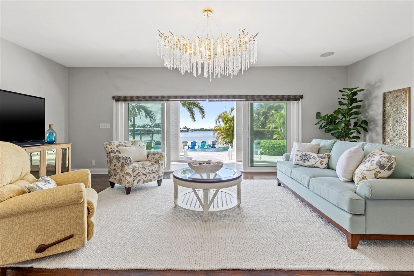 ISLAND ESTATES OF CLEARWATER - Residential