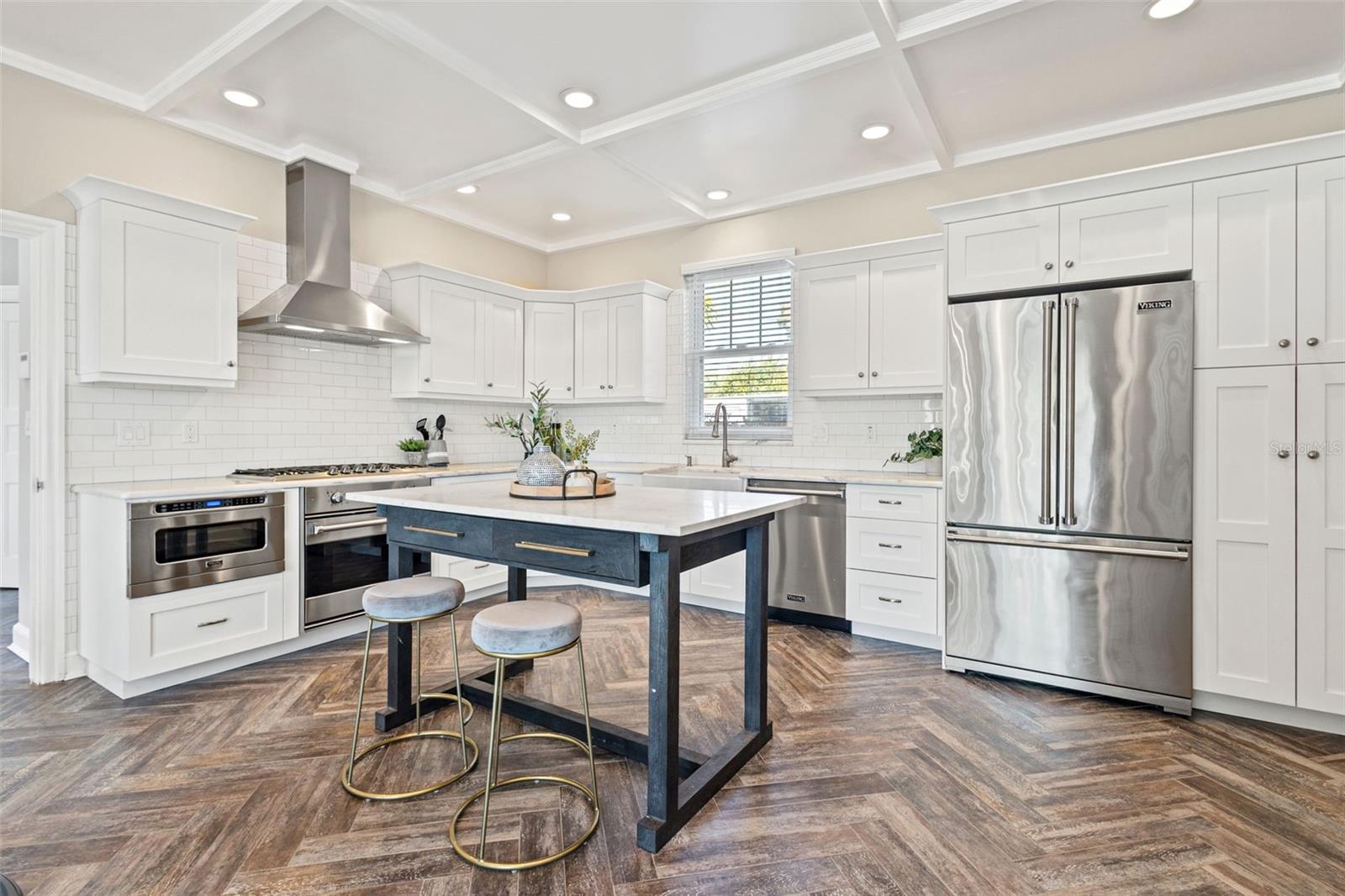 ISLAND ESTATES OF CLEARWATER - Residential