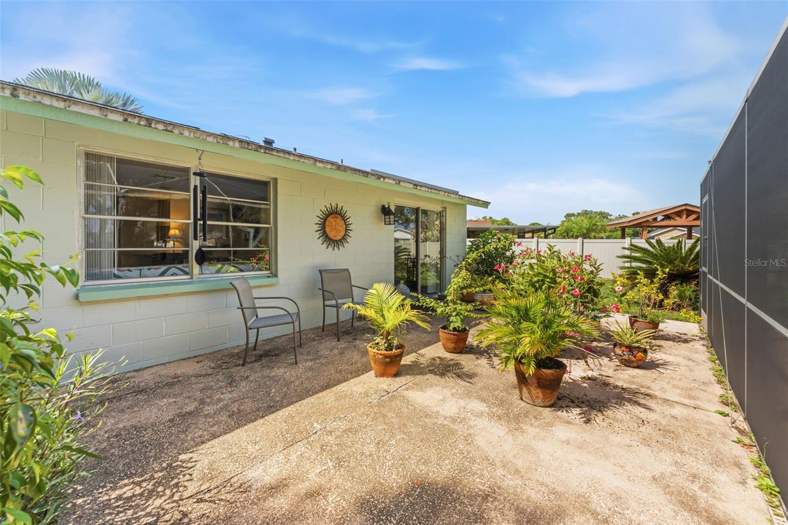 LOGAN PLACE - Residential