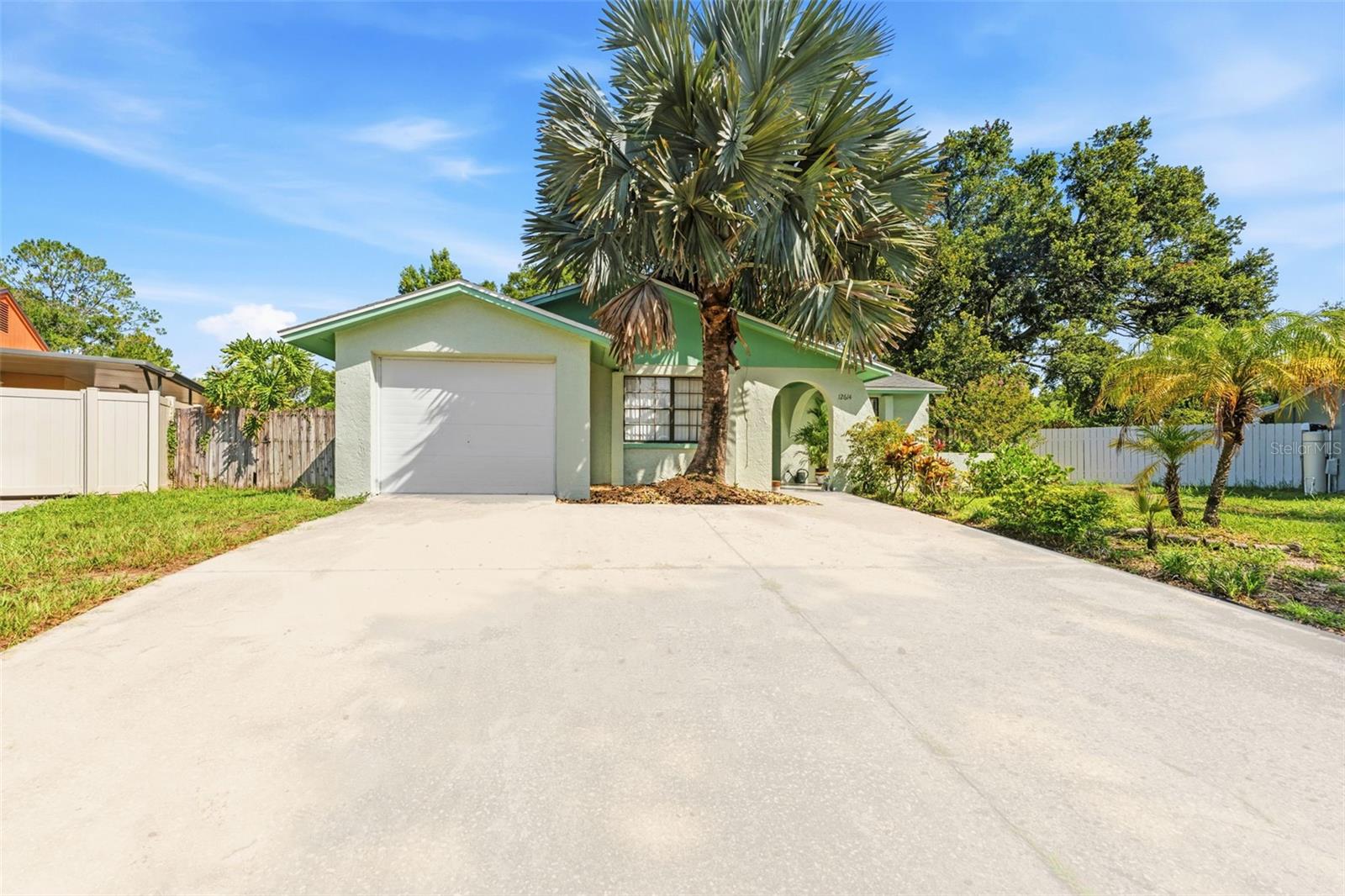 LOGAN PLACE - Residential