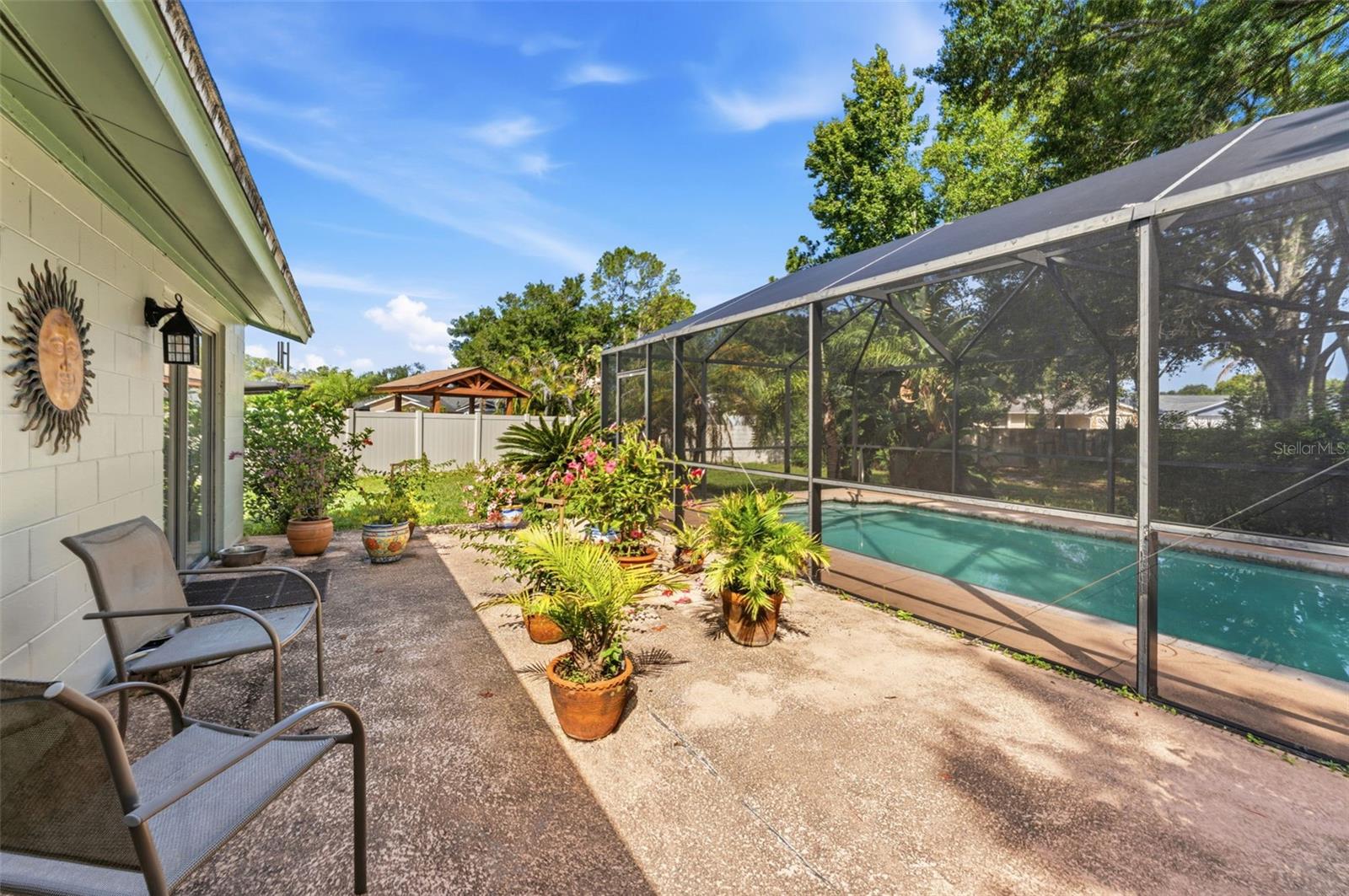 LOGAN PLACE - Residential