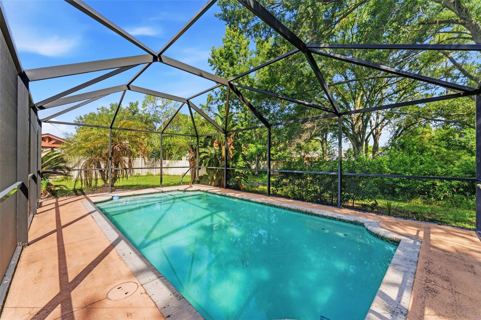 LOGAN PLACE - Residential