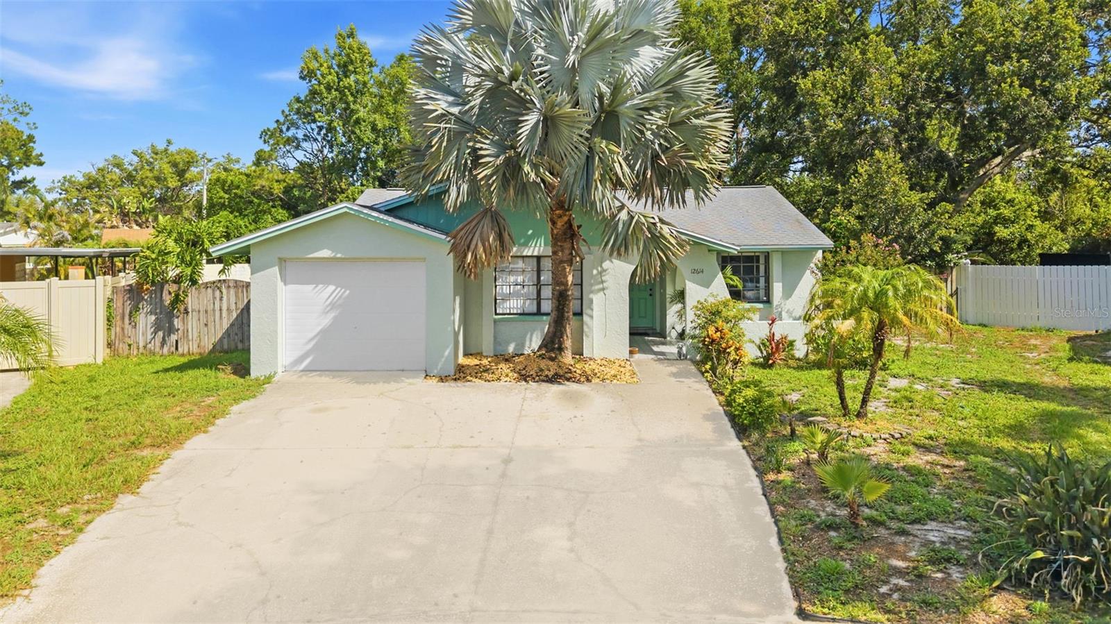 LOGAN PLACE - Residential