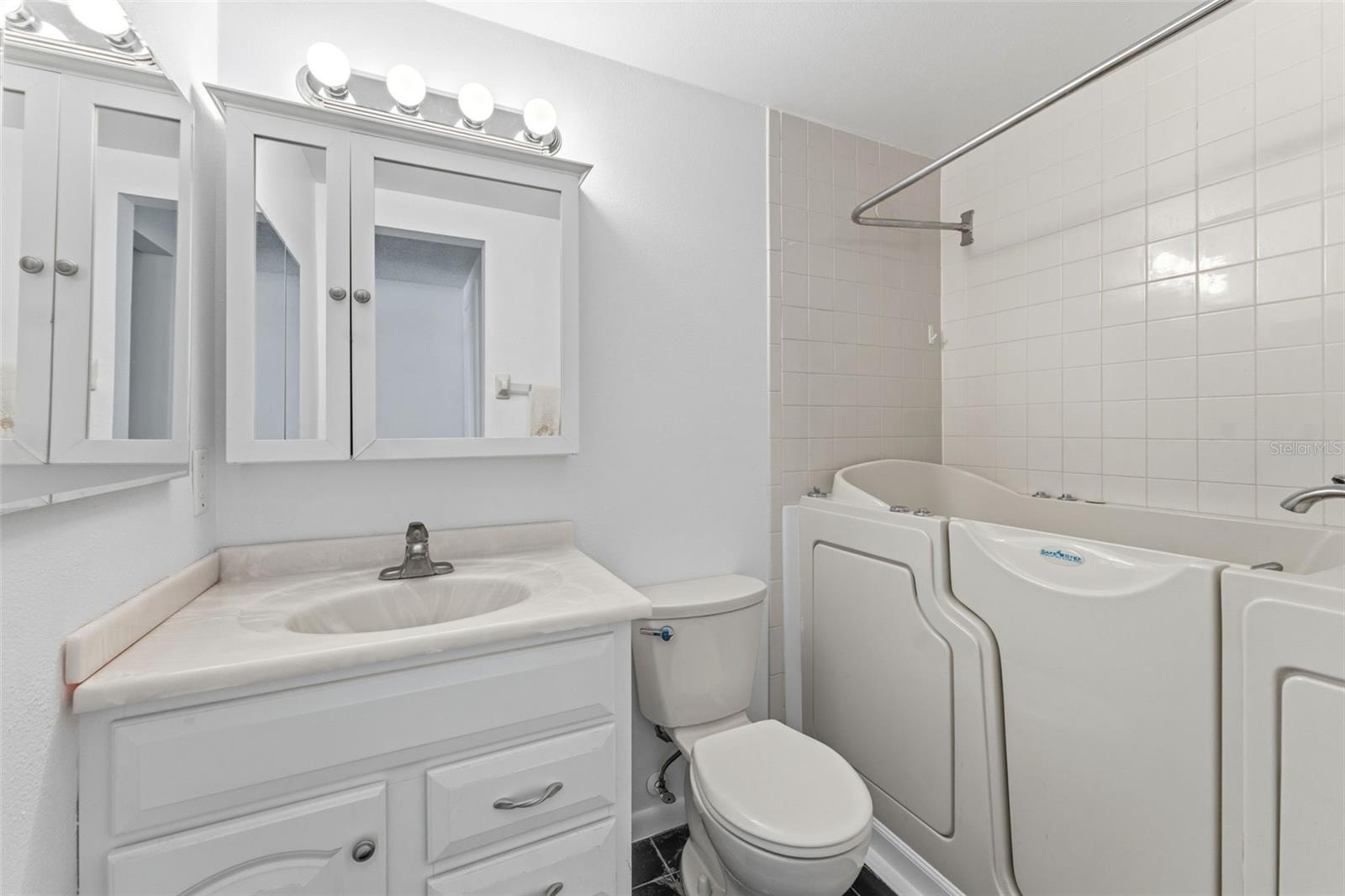 LOGAN PLACE - Residential