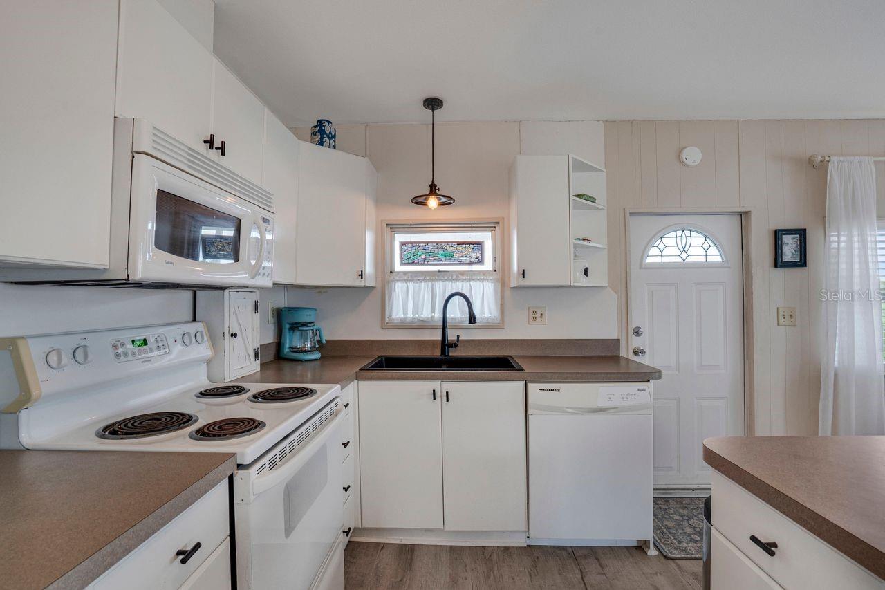 HARBOR COVE - Residential