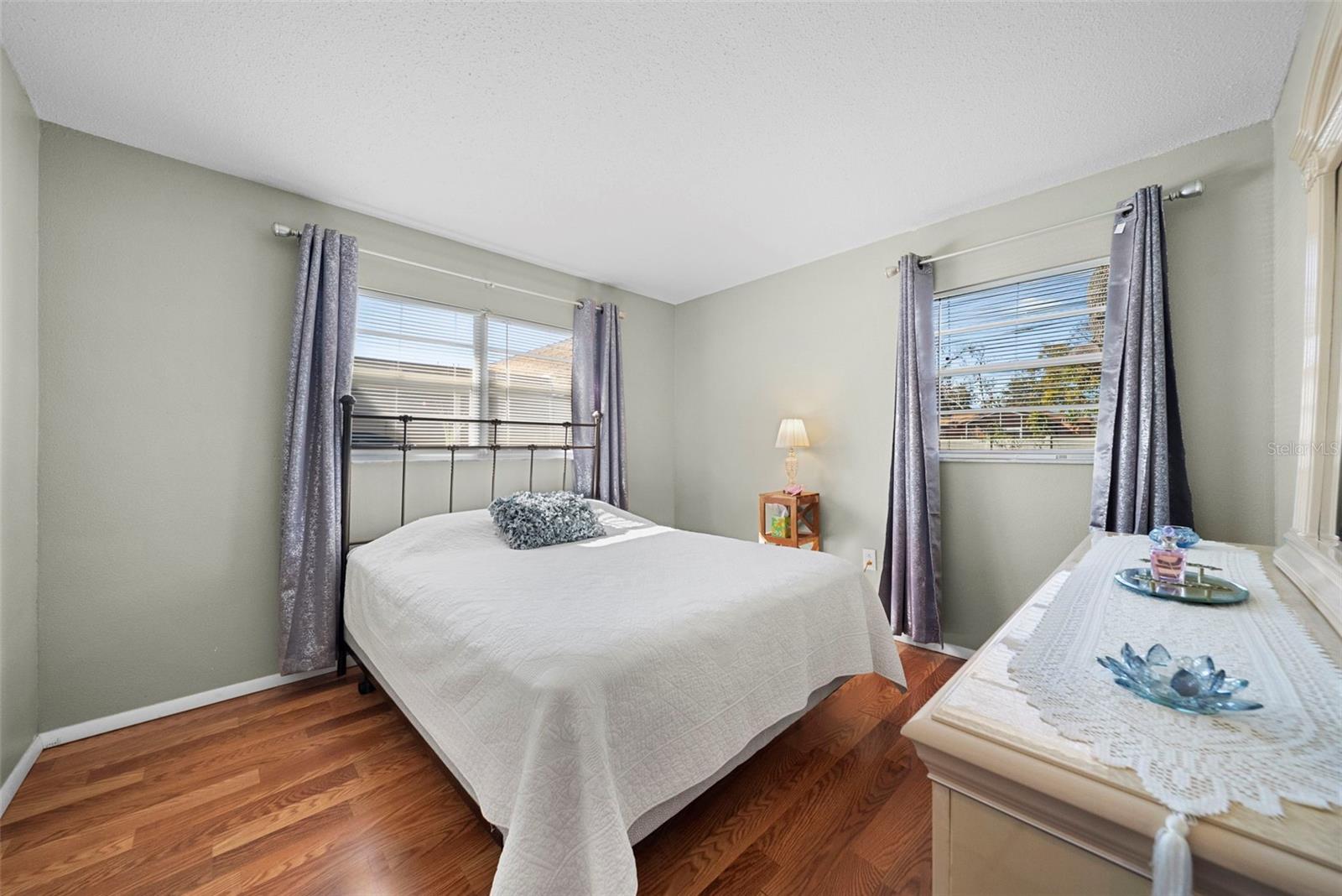 PARK ACRES ESTATES SEC II - Residential