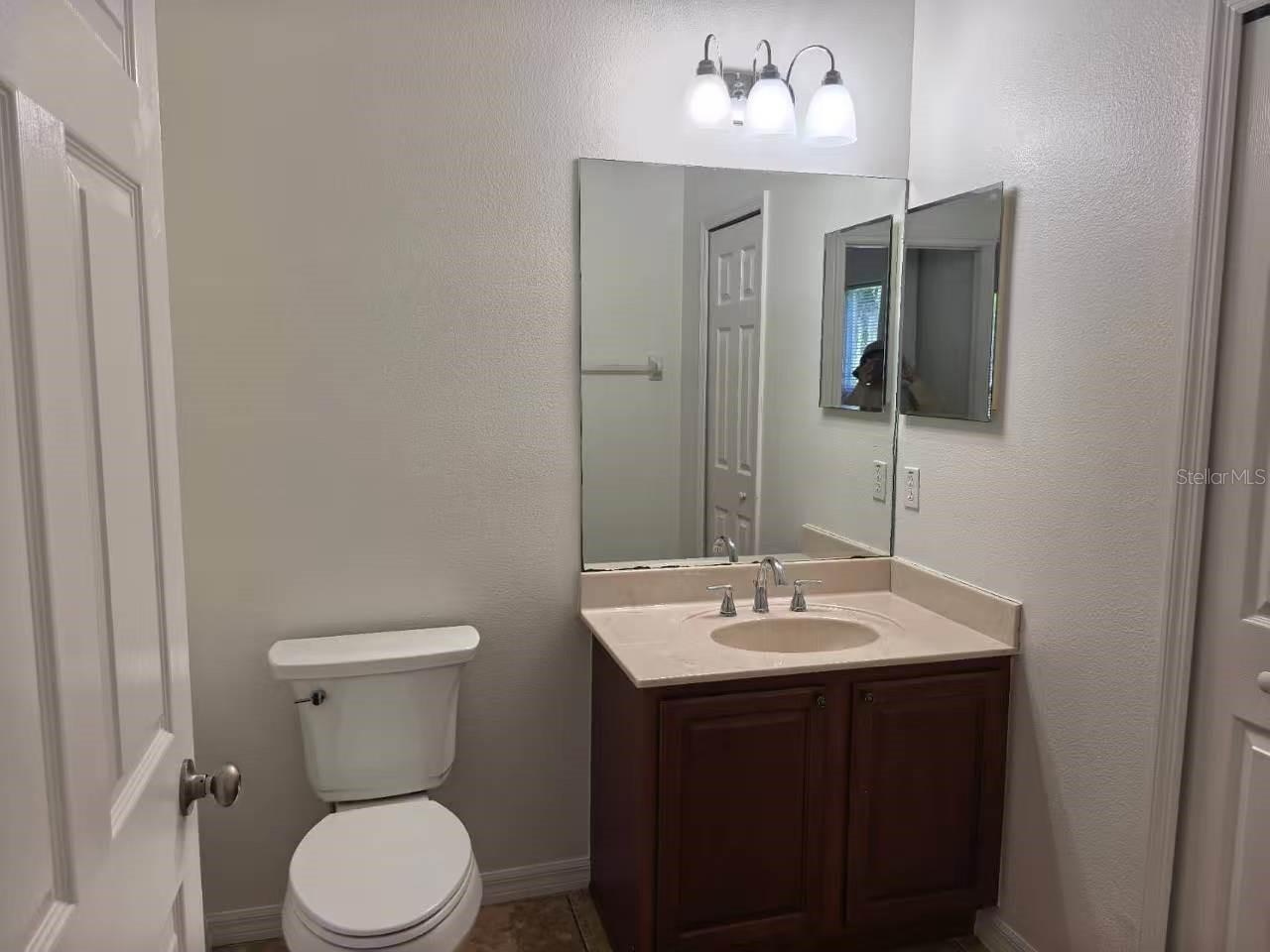 BELLALAGO - Residential Lease