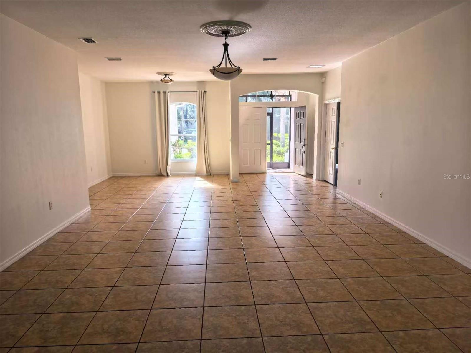 BELLALAGO - Residential Lease