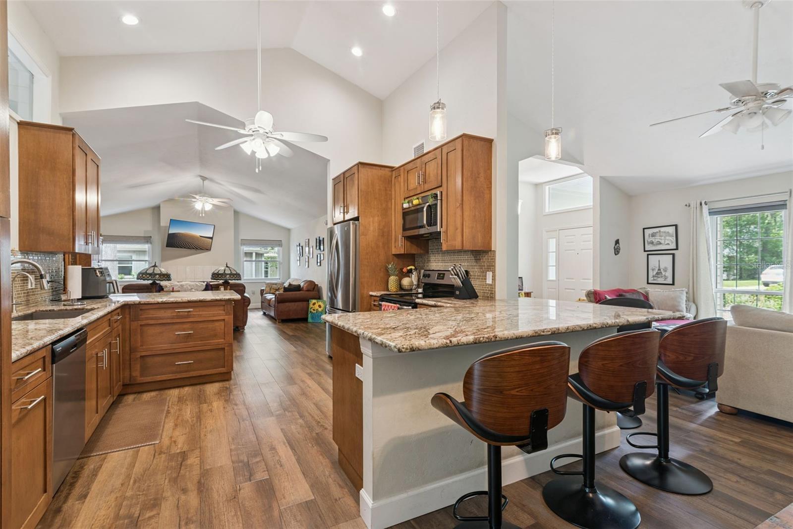 HP/SUTHERLAND CROSSING 13 - Residential