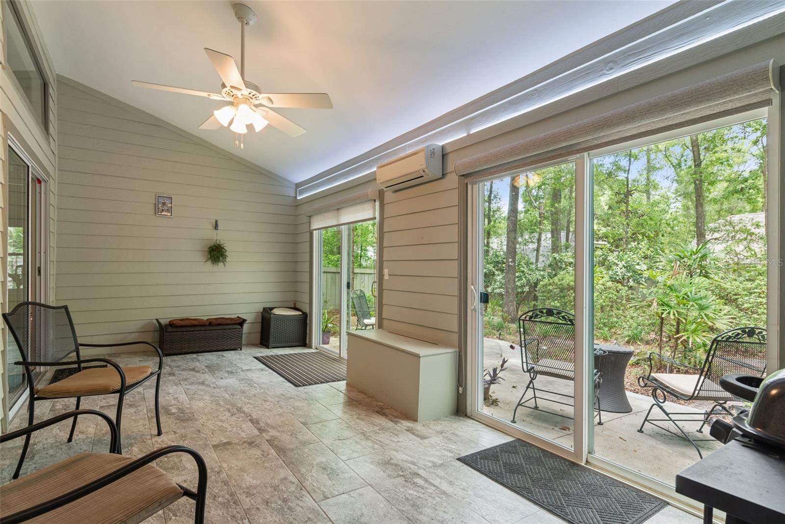 HP/SUTHERLAND CROSSING 13 - Residential