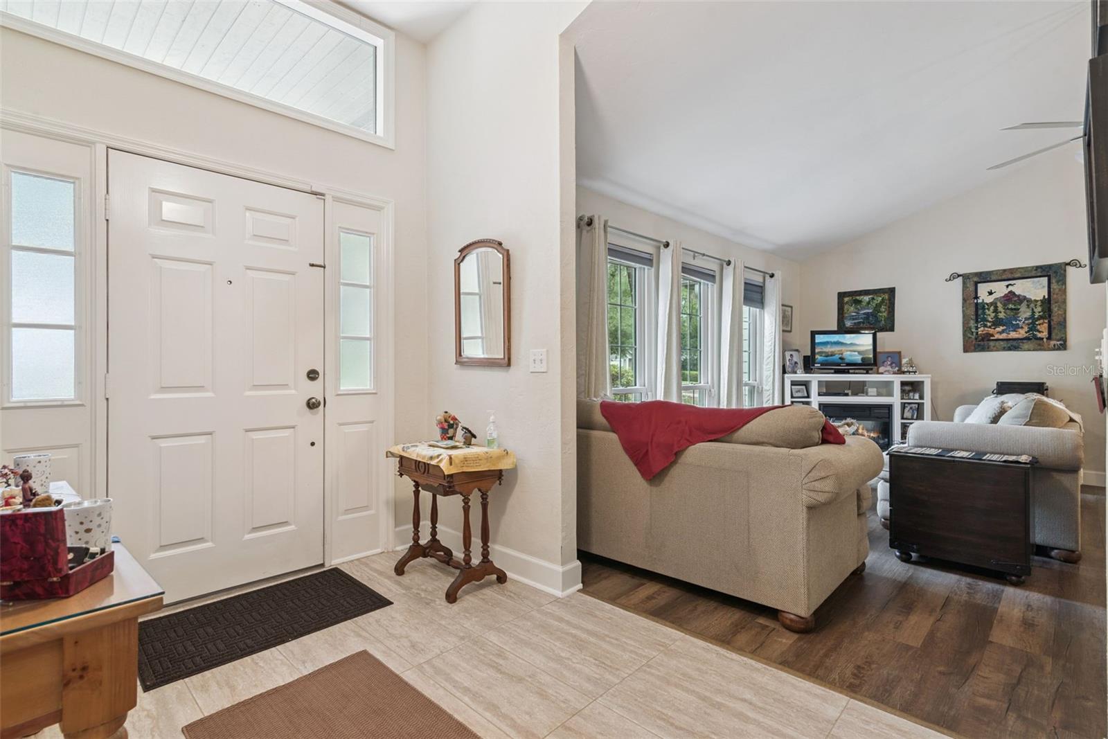 HP/SUTHERLAND CROSSING 13 - Residential