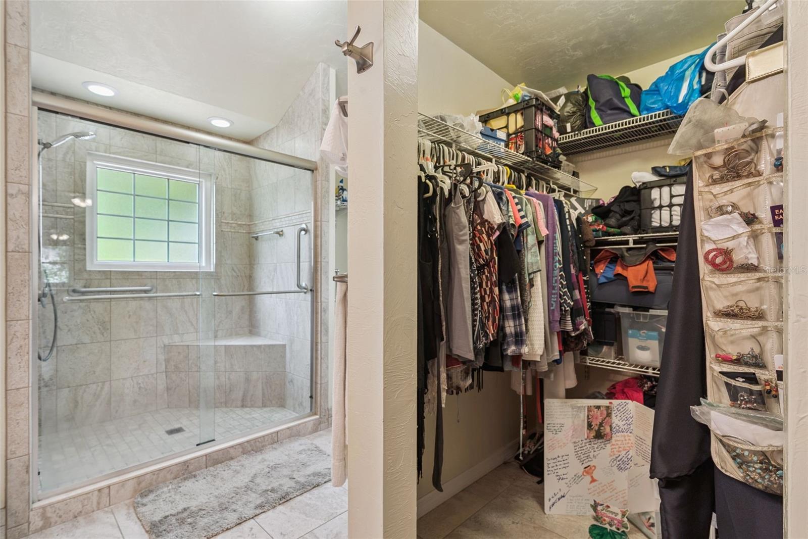 HP/SUTHERLAND CROSSING 13 - Residential