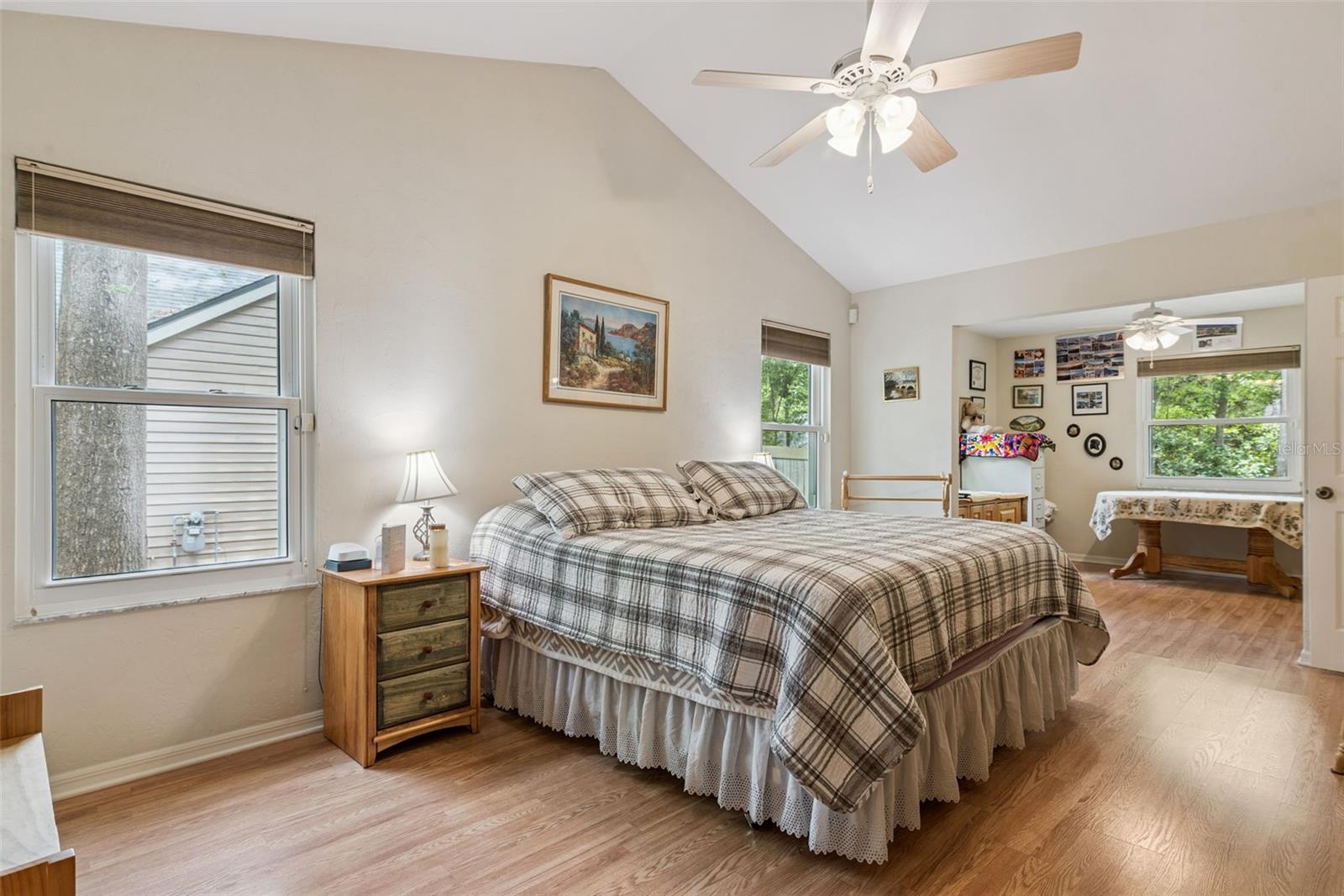 HP/SUTHERLAND CROSSING 13 - Residential