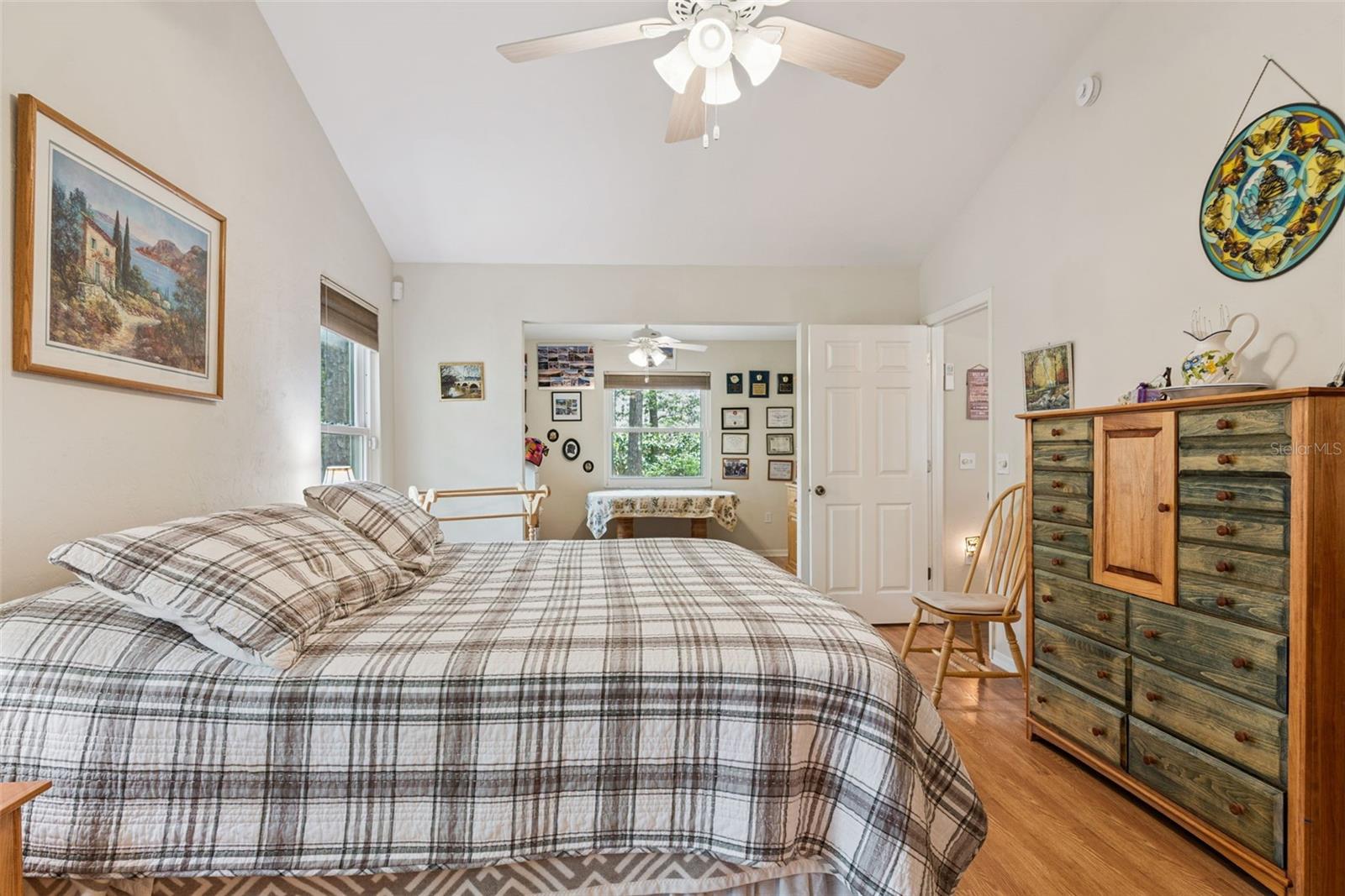 HP/SUTHERLAND CROSSING 13 - Residential