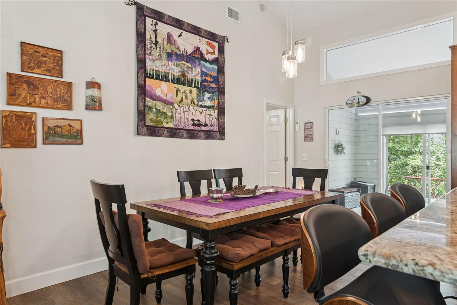 HP/SUTHERLAND CROSSING 13 - Residential