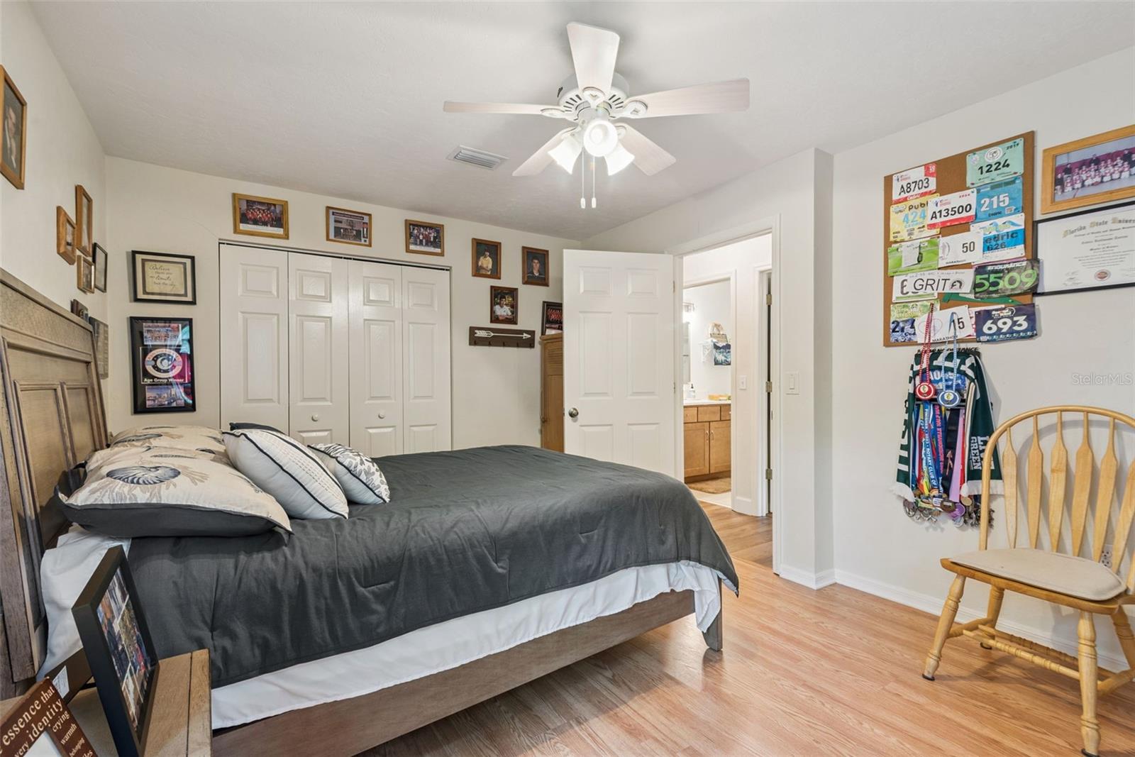 HP/SUTHERLAND CROSSING 13 - Residential