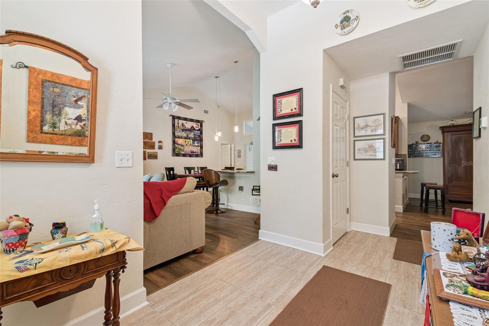 HP/SUTHERLAND CROSSING 13 - Residential