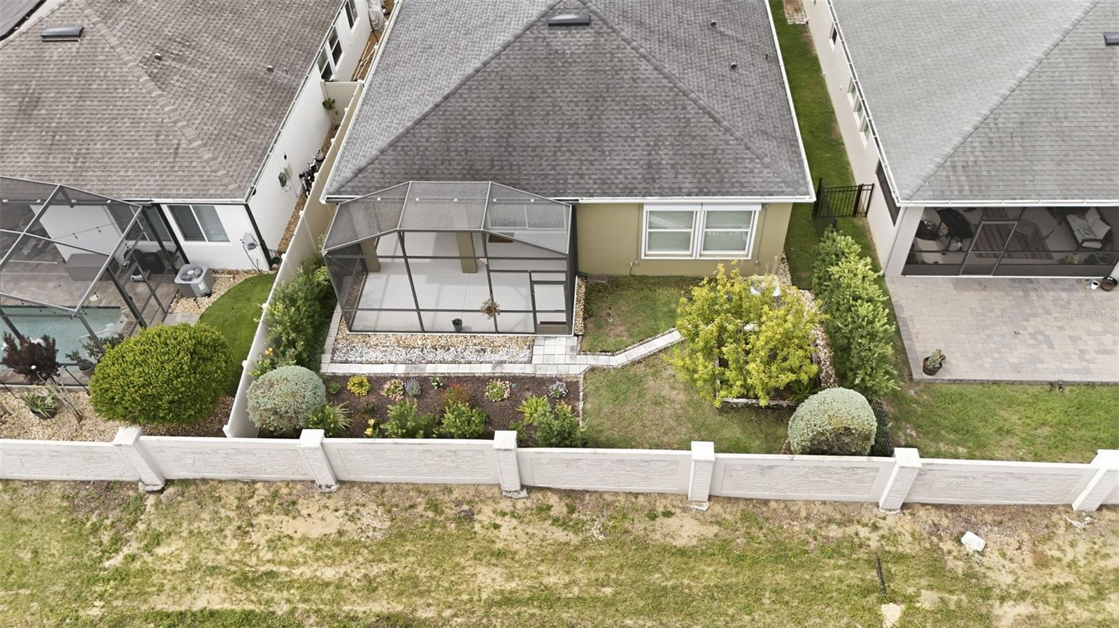 JOHNS LAKE LNDG PH 2 - Residential