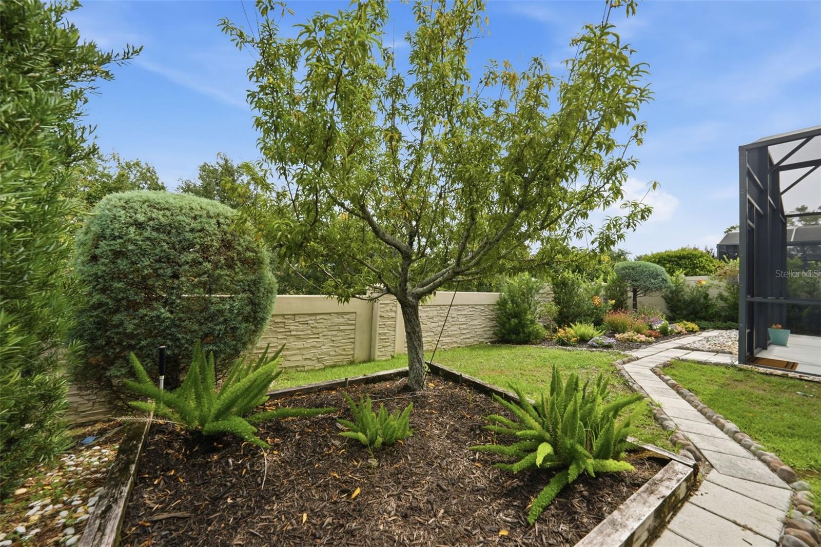 JOHNS LAKE LNDG PH 2 - Residential