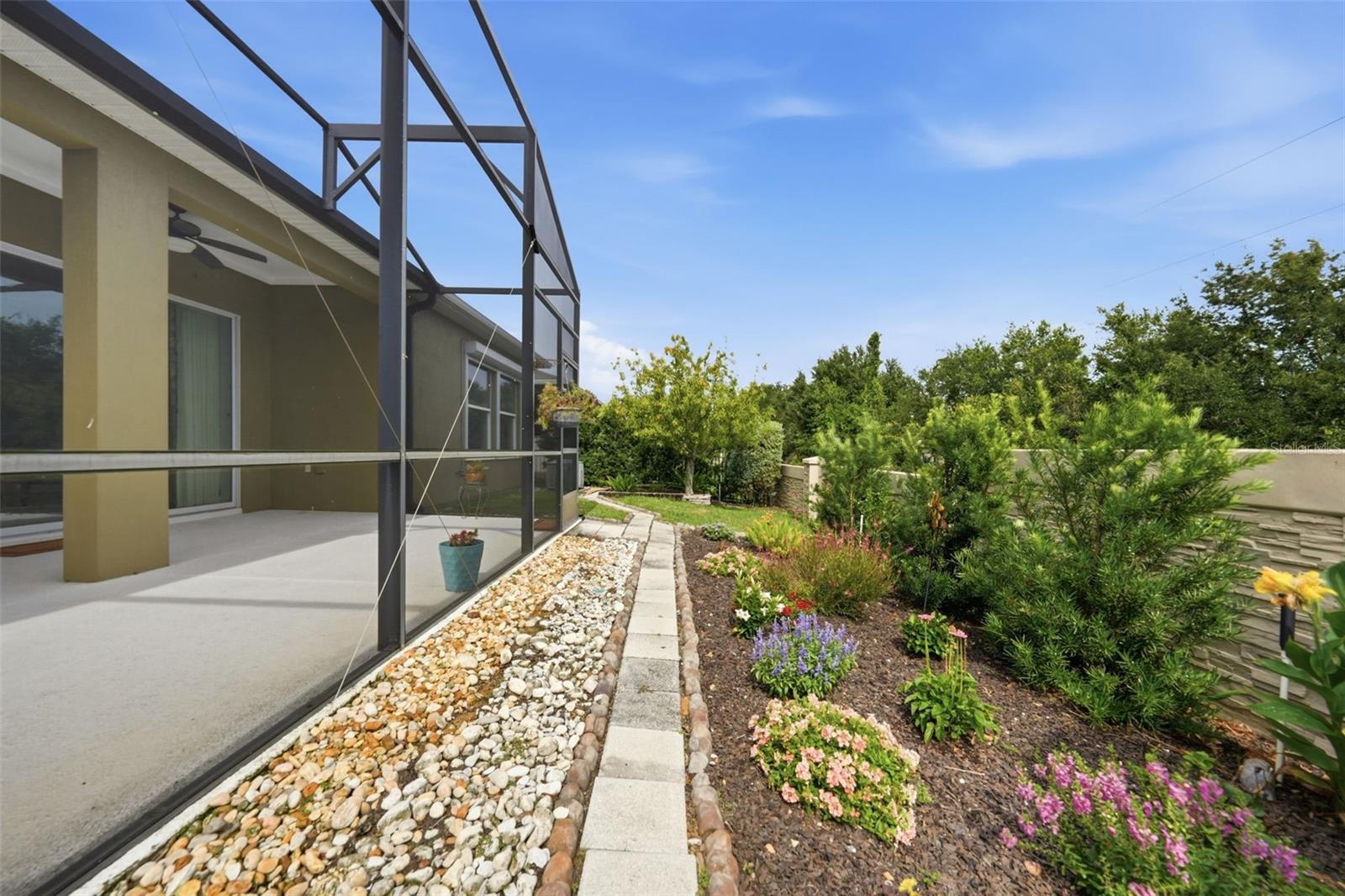 JOHNS LAKE LNDG PH 2 - Residential