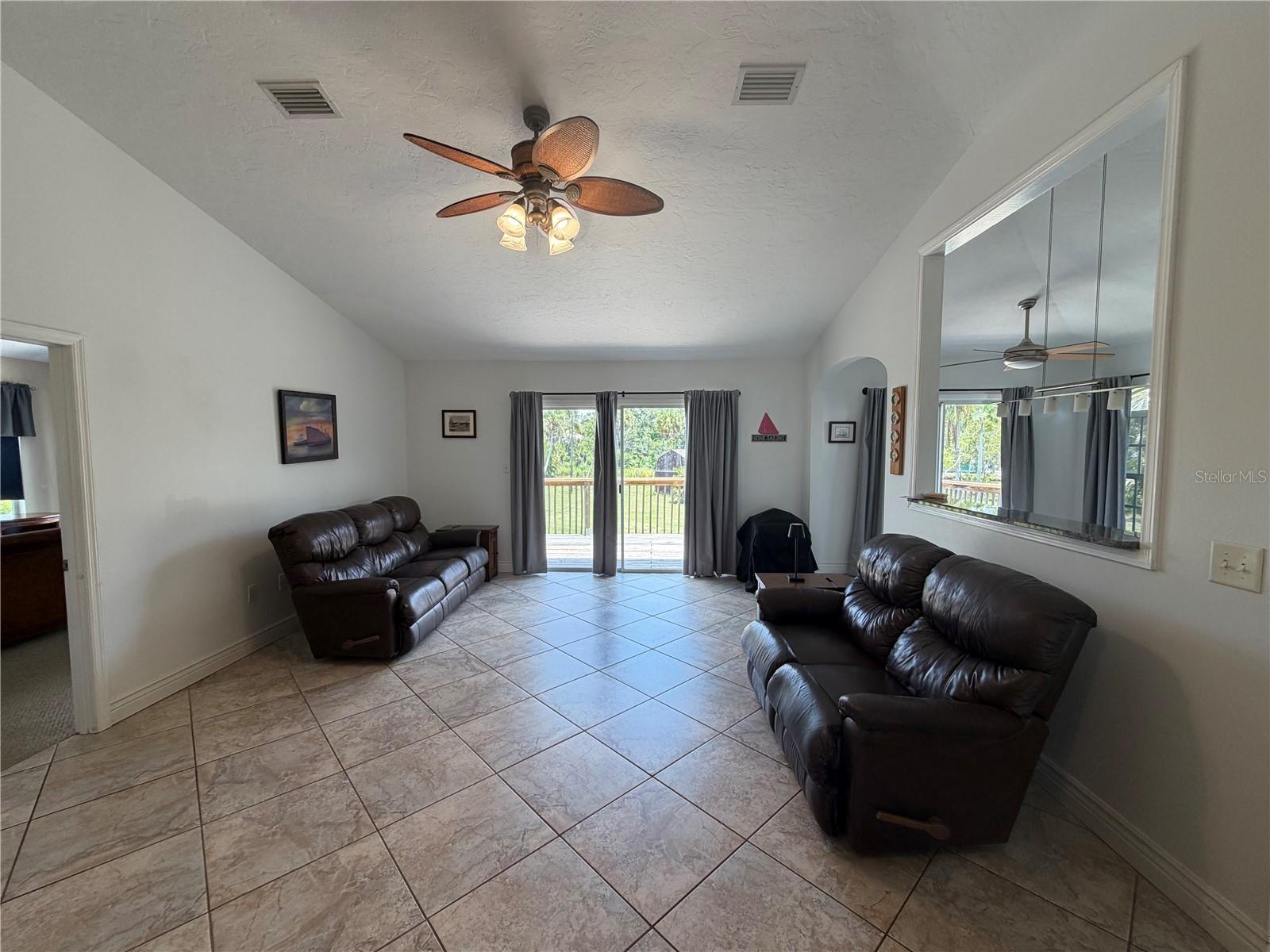 HERITAGE BAY - Residential