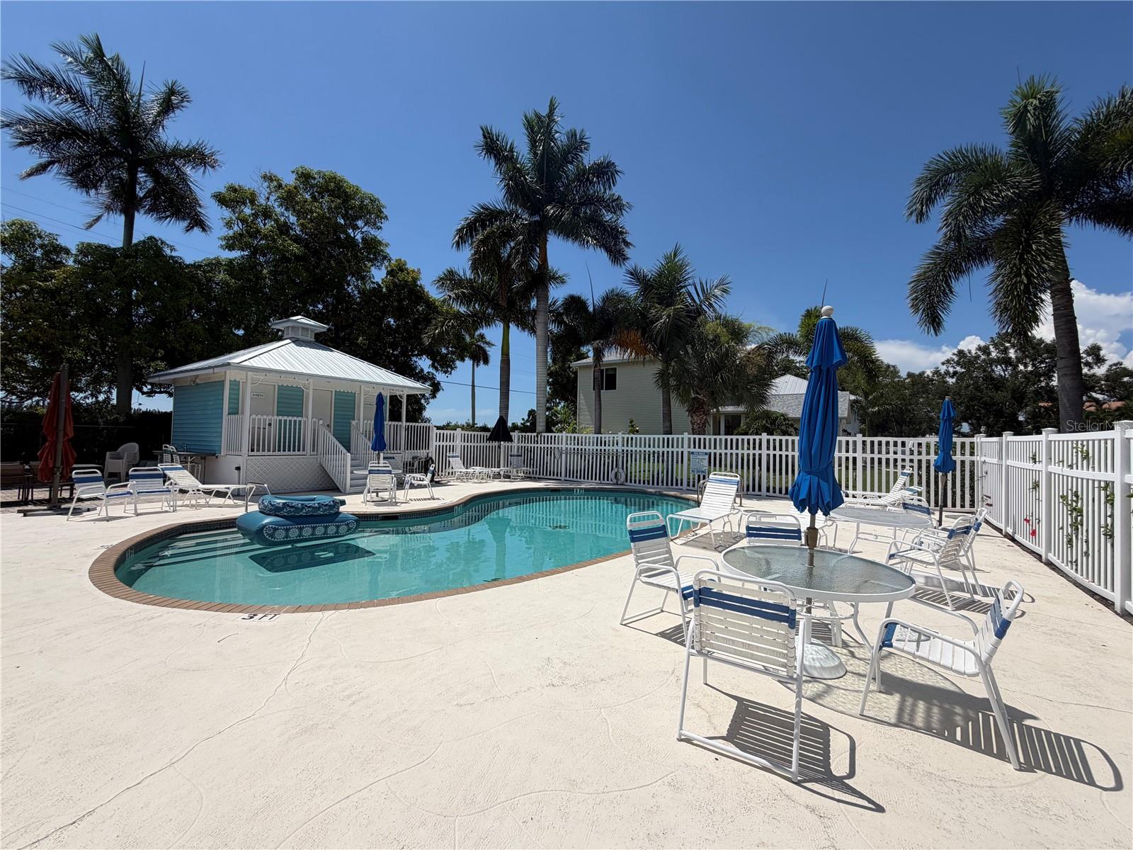 HERITAGE BAY - Residential
