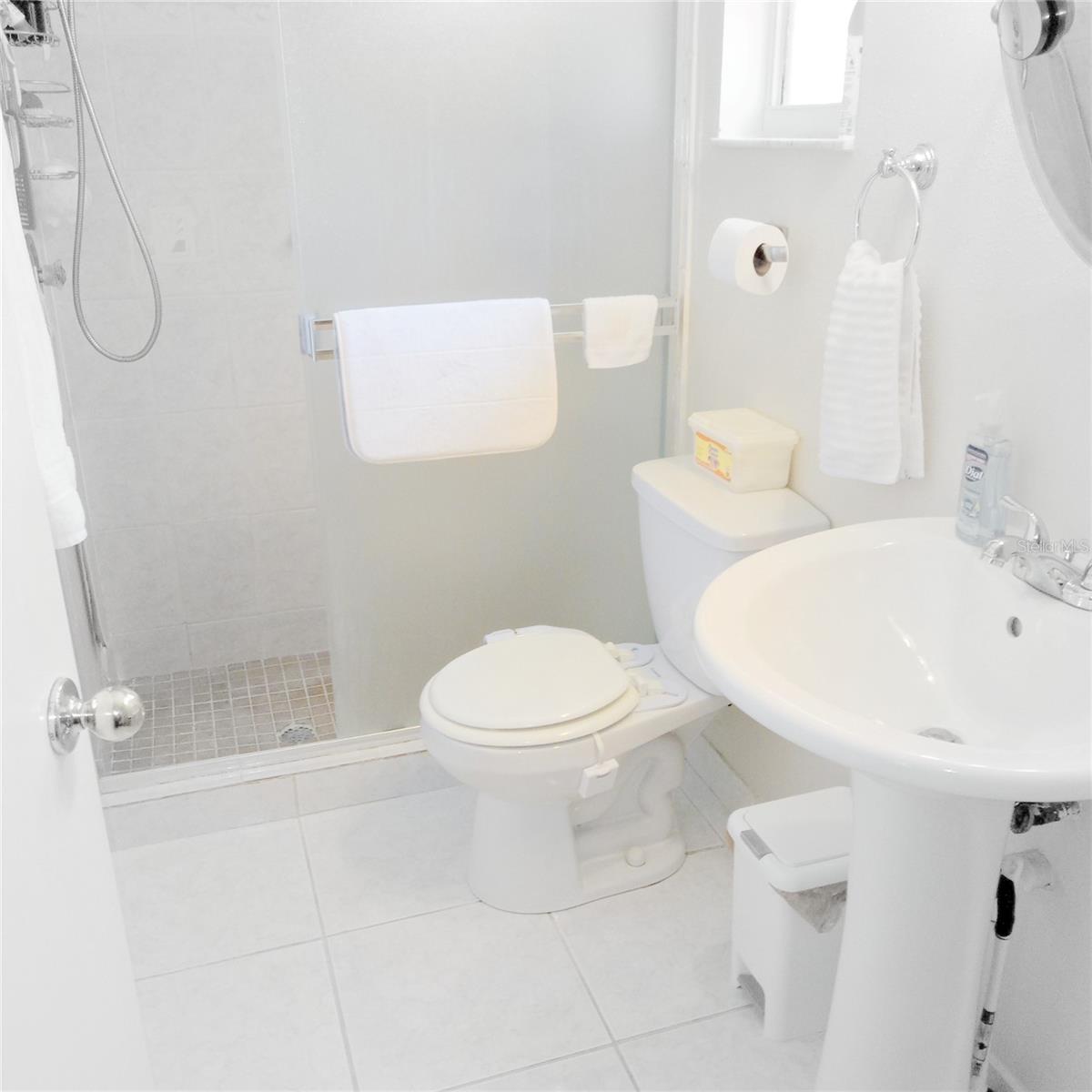 WINDRIDGE - Residential Lease