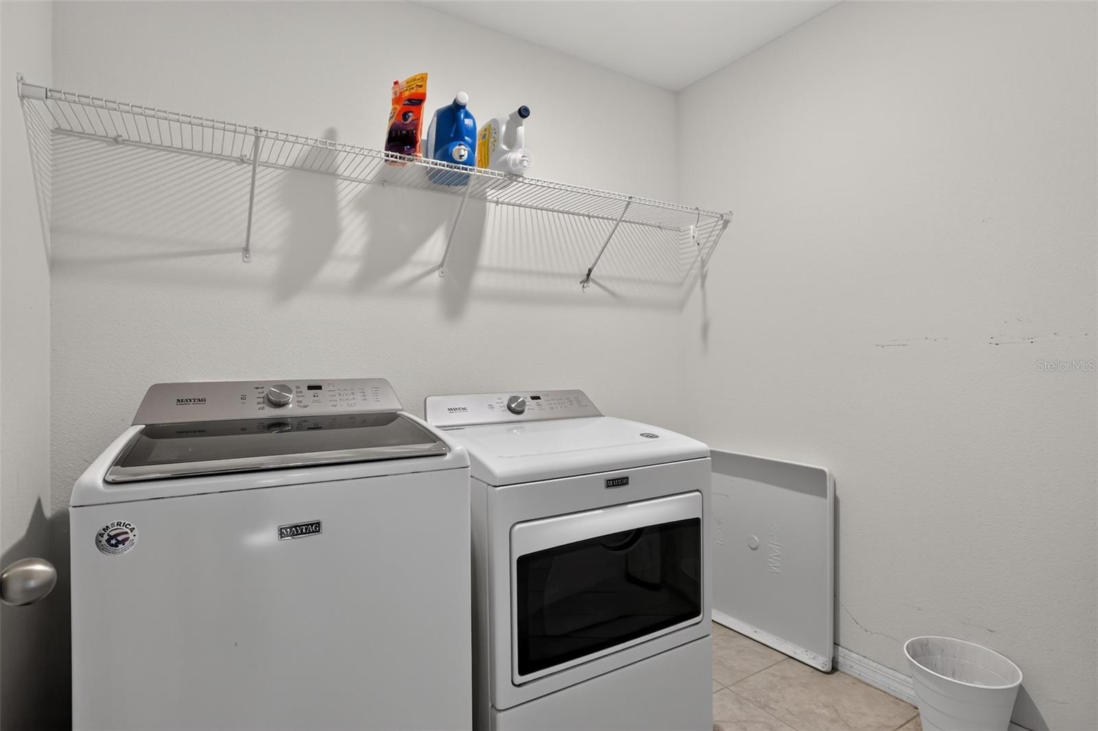 PARK PLACE AT ALOMA A REP - Residential