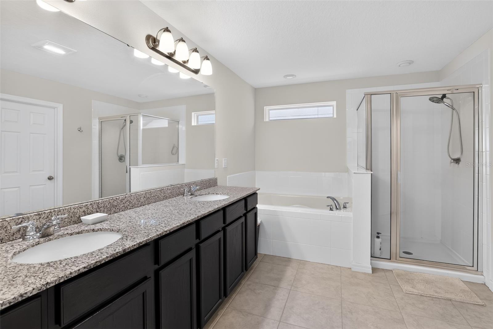 PARK PLACE AT ALOMA A REP - Residential