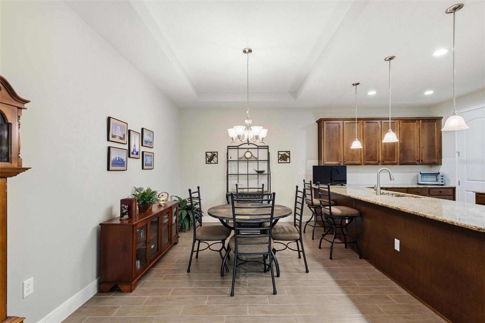 HUNTINGTON VILLAS PH 1A - Residential