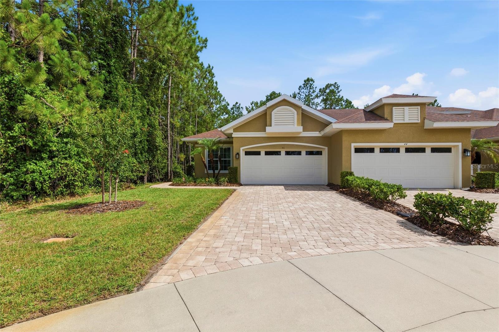 HUNTINGTON VILLAS PH 1A - Residential