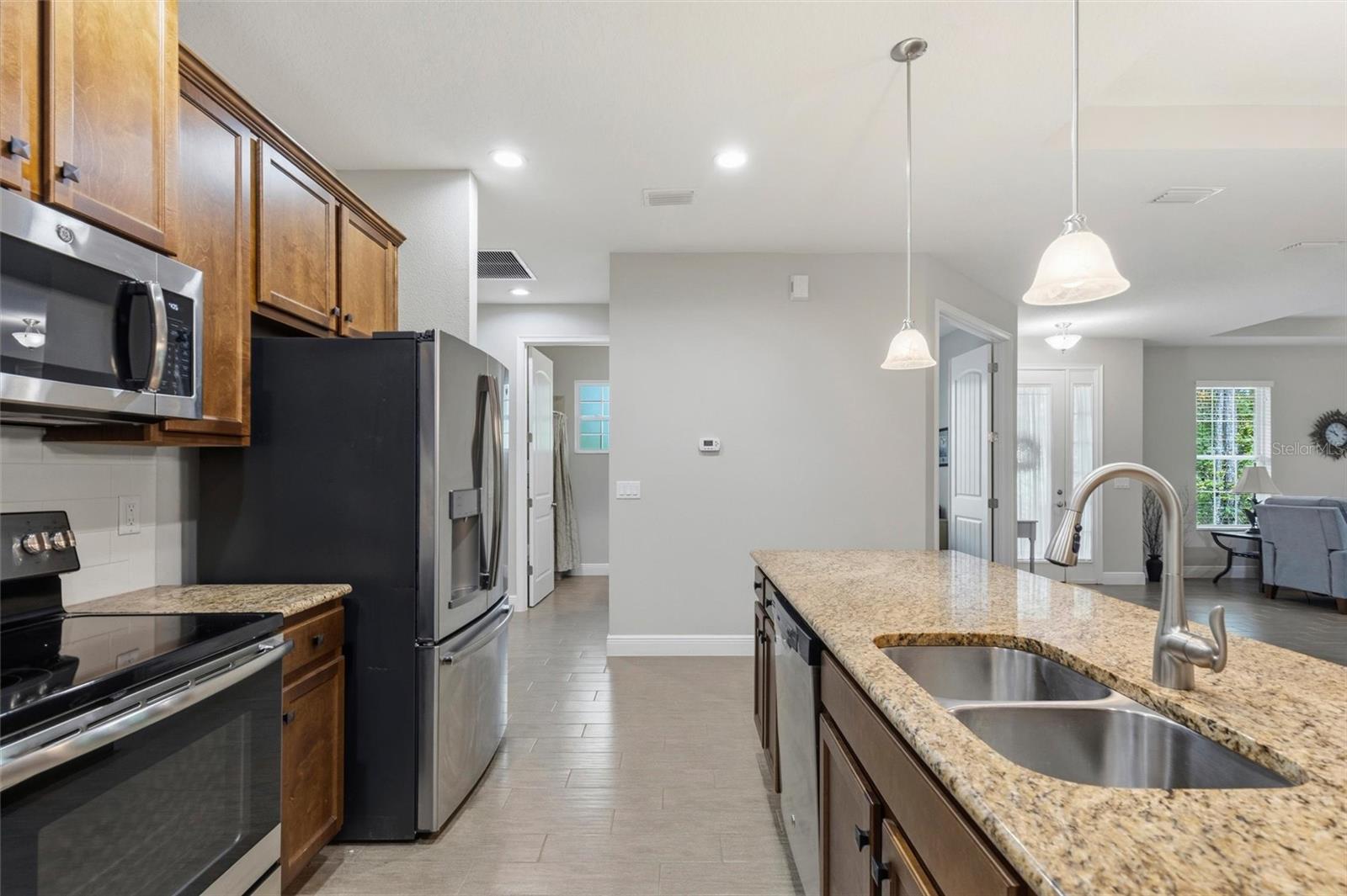 HUNTINGTON VILLAS PH 1A - Residential