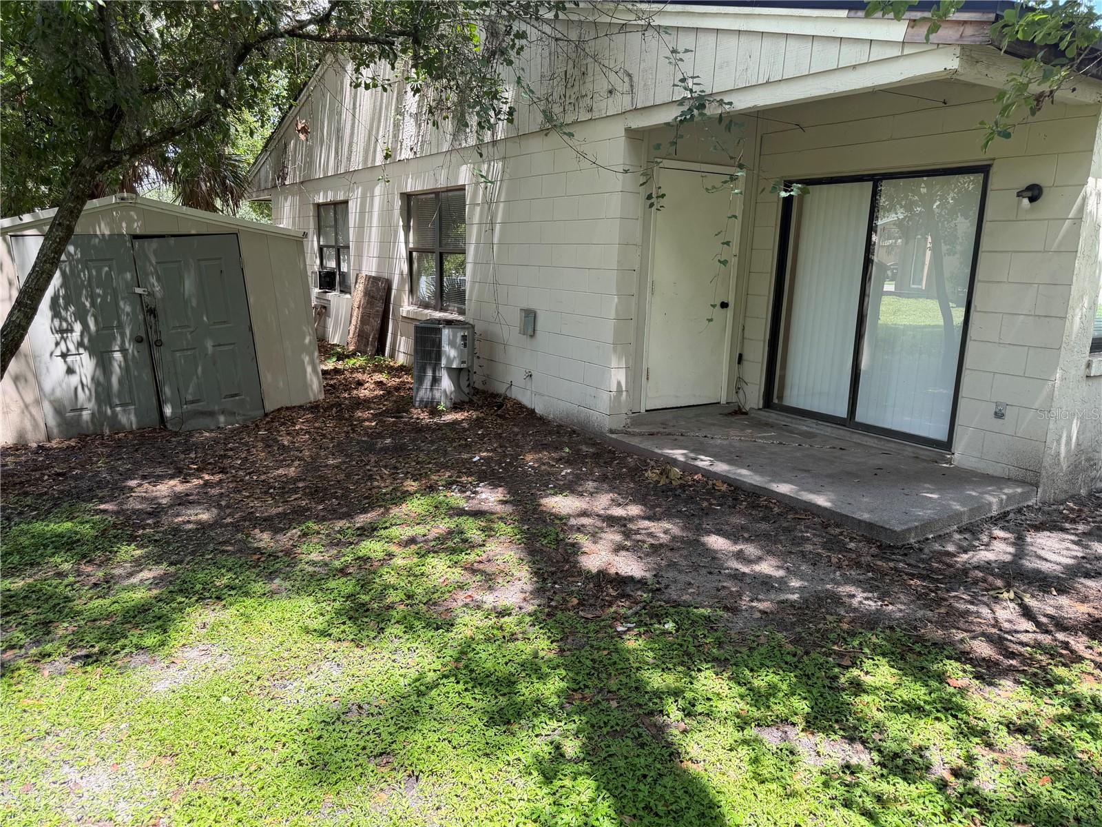 SHERWOOD FOREST - Residential Lease