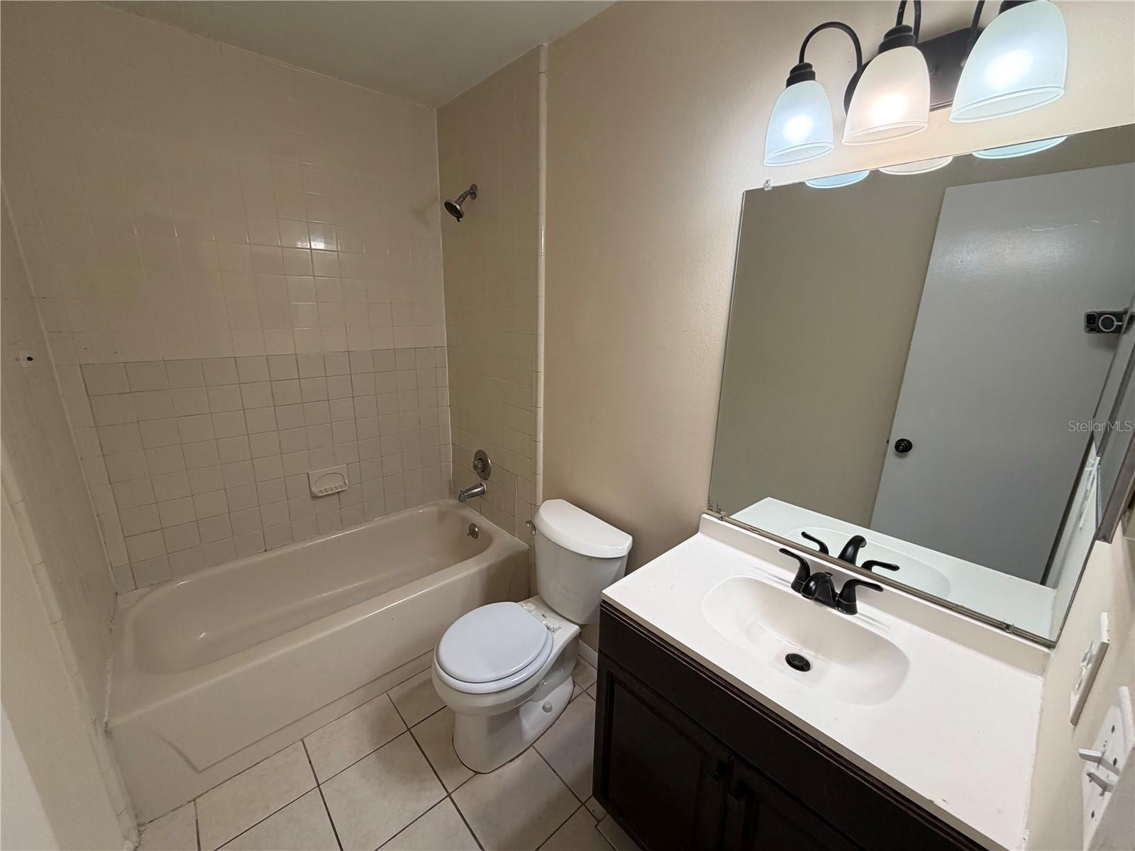 SHERWOOD FOREST - Residential Lease