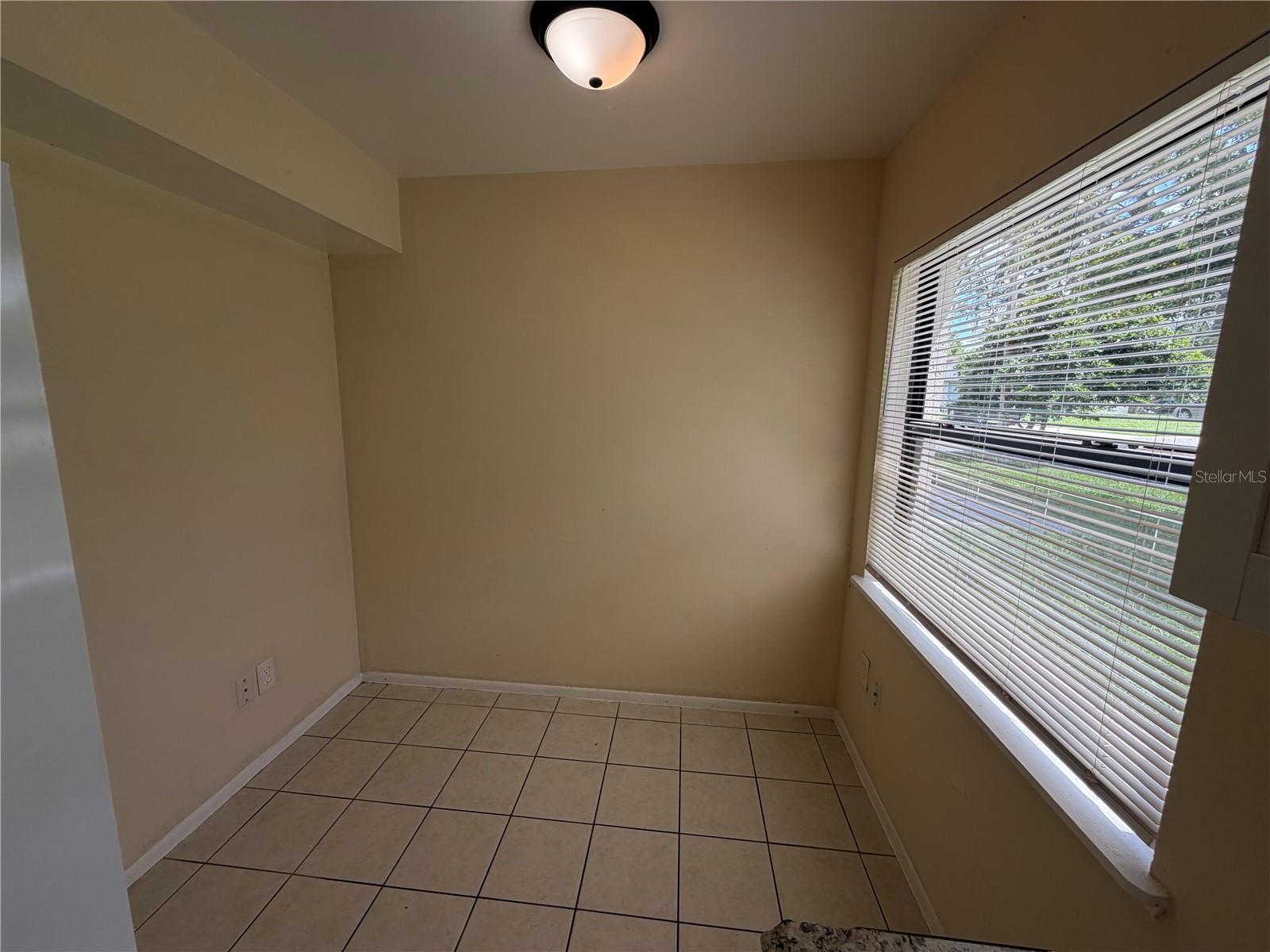 SHERWOOD FOREST - Residential Lease